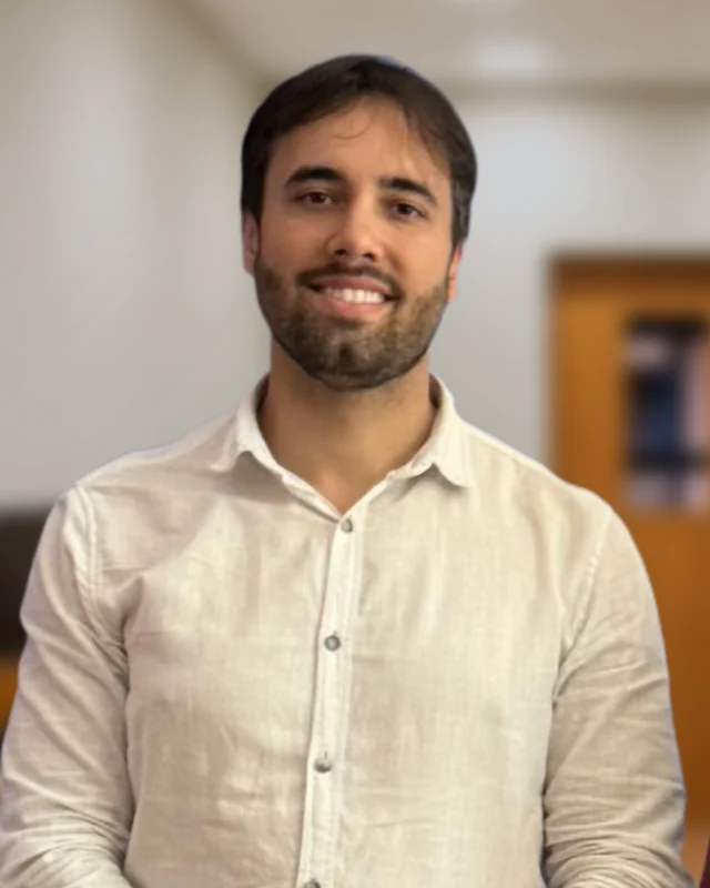 Helder Vidal Possmozer, contador e sócio-fundador da VF Contabilidade